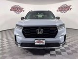 Used 2025 Honda Pilot TrailSport image 2