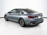 Used 2022 Volkswagen Jetta SEL image 3