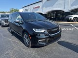 New 2025 Chrysler Pacifica Pinnacle image 2