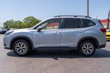 Used 2023 Subaru Forester Premium image 4