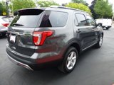 Used 2017 Ford Explorer XLT w/ Equipment Group 202A image 5