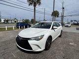 Used 2016 Toyota Camry SE image 2