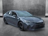 Used 2025 Toyota Camry SE image 3