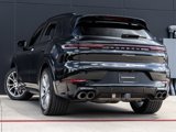 Used 2025 Porsche Cayenne image 3