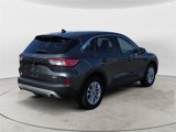 Used 2020 Ford Escape SE image 5
