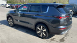 New 2025 Mitsubishi Outlander SE image 5