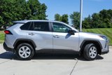 Used 2022 Toyota RAV4 LE image 5