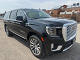Used 2021 GMC Yukon XL Denali w/ Denali Premium Package image 6
