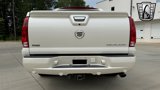 Used 2009 Cadillac Escalade EXT image 3