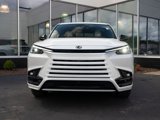 New 2025 Lexus TX 500h AWD image 2