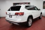 Used 2019 Volkswagen Atlas SEL Premium image 2