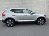 Used 2025 Volvo XC40 B5 Plus image 2