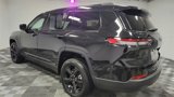 Used 2025 Jeep Grand Cherokee L Laredo image 6