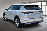 New 2025 Mitsubishi Outlander SE image 4