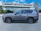 Used 2022 Lexus LX 600 4WD w/ Luxury Package image 5