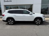 New 2025 Volkswagen Atlas SEL image 2
