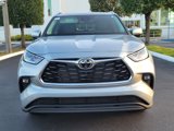New 2025 Toyota Highlander Limited image 4