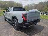 New 2025 GMC Sierra EV Denali image 3