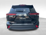 Used 2023 Toyota Highlander L image 5