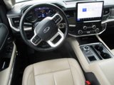 Used 2024 Ford Expedition XLT image 5