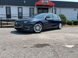 Used 2017 Chevrolet Malibu LT image 2