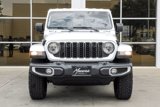 Used 2025 Jeep Gladiator Sport image 5