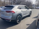 Certified 2022 Volkswagen Atlas Cross Sport SE w/ Black Wheel Package image 3