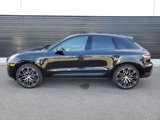 Used 2025 Porsche Macan image 2