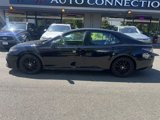 Used 2021 Toyota Camry SE image 2