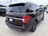 Used 2023 Ford Expedition XLT image 5