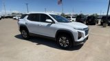 New 2026 Chevrolet Equinox LT image 2