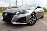 Used 2025 Nissan Altima 2.5 SV image 2