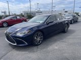 New 2025 Lexus ES 300h w/ Premium Package image 5