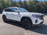 New 2026 Volkswagen Atlas SE image 2