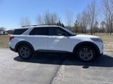 Certified 2022 Ford Explorer XLT w/ Equipment Group 202A image 4