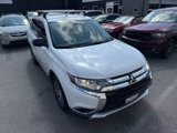 Used 2018 Mitsubishi Outlander ES image 2