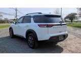 Used 2022 Nissan Pathfinder SV image 5