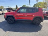 Used 2018 Jeep Renegade Trailhawk image 5