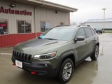 Used 2021 Jeep Cherokee Trailhawk image 3