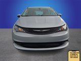 Used 2022 Chrysler Voyager LX image 2