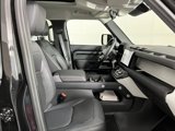 New 2024 Land Rover Defender 110 SE image 3