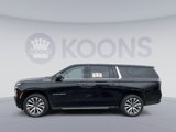 New 2025 Chevrolet Suburban High Country image 2