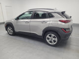 Used 2022 Hyundai Kona SEL image 3