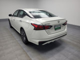 Used 2023 Nissan Altima 2.5 SV image 5