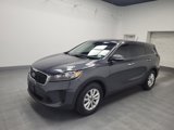 Used 2020 Kia Sorento LX image 2