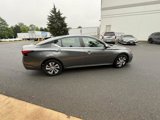 Used 2022 Nissan Altima 2.5 S image 3
