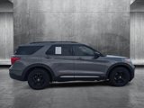 Used 2023 Ford Explorer XLT image 4
