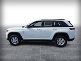 New 2025 Jeep Grand Cherokee Laredo w/ Luxury Tech Group I image 3