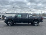 New 2025 GMC Sierra 3500 Denali w/ Denali Reserve Package image 2