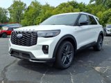 New 2025 Ford Explorer ST-Line image 2
